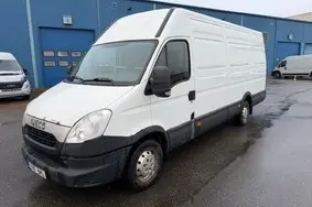 For sale naudota furgonas Iveco Daily 35S13V, 2013, 495 000 km, 2.3, 93 kW, dyzelinas, mechaninė, galiniai varomieji ratai, 590BKL, ZCFC3592005970385