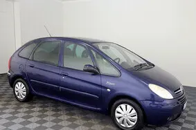 For sale used automašīna Citroën Xsara Picasso, 2006, 199 000 km, 1.6, 80 kW, benzīns, manuālā, priekšējā piedziņa, 911MFX, VF7CHNFUC25821404