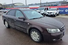 Müüa kasutatud auto Hyundai Sonata, 2005, 157 000 km, 2.4, 119 kW, bensiin, automaat, esivedu, 707MCU, KMHEU41CP5A094653