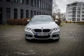 For sale used automašīna BMW 320 M-Pakett xDrive, 2019, 119 000 km, 2.0, 140 kW, dīzelis, automātiskā, pilnpiedziņa, 740MSG, WBA8C9101JA017542