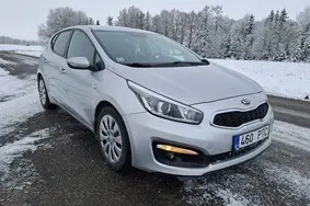 For sale used automašīna Kia cee'd / Ceed, 2017, 230 000 km, 1.4, 66 kW, dīzelis, manuālā, priekšējā piedziņa, 460PTC, U5YHM515AHL285999