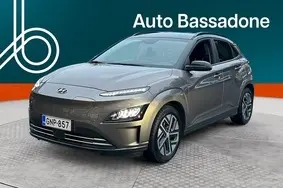 Продается подержанный автомобиль Hyundai Kona, 2022, 92 000 км, электричество, автомат, передний привод, TMAK581GFNJ047817
