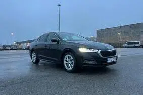 Продается подержанный автомобиль Škoda Octavia Elegance 1.5 TSI, 2024, 43 451 км, 1.5, 110 kW, гибрид, автомат, передний привод, 074CTB, TMBAR8NX7RY092740