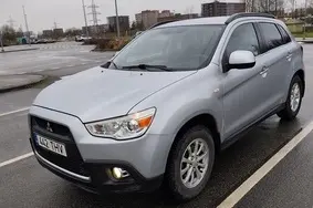 Продается подержанный автомобиль Mitsubishi ASX, 2010, 233 000 км, 1.6, 86 kW, бензин, механическая, передний привод, 442THV, JMBXNGA1WBZ007935