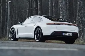 Müüa kasutatud auto Porsche Taycan, 2023, 33 000 km, 120 kW, elekter, automaat, tagavedu, 495XHG, WP0ZZZY17RSA00807