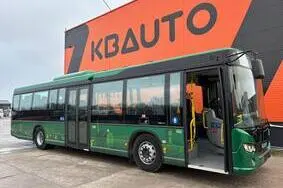 For sale lietots autobuss Scania K 40 SEATS / AC / AUXILIARY HEATER / WHEELCHAIR RAMP, 2015, 235 kW, dīzelis, automātiskā, YS2K4X20001896360