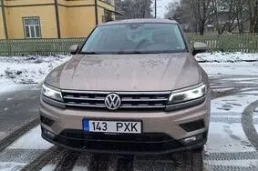 Müüa kasutatud auto Volkswagen Tiguan Comfortline Business, 2019, 45 700 km, 2.0, 110 kW, diisel, automaat, nelikvedu, 143PXK, WVGZZZ5NZHW389338