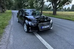 Продается подержанный автомобиль Audi A4, 2019, 165 000 км, 2.0, 140 kW, дизель, автомат, полный привод, 340VLC