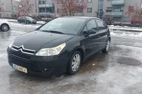 Продается подержанный автомобиль Citroën C4, 199 285 км, бензин, автомат, передний привод, 453MEV, VF7LCNFUF74255211