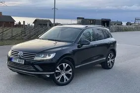 Продается подержанный автомобиль Volkswagen Touareg, 2017, 173 000 км, 3.0, 193 kW, дизель, автомат, полный привод, 777MRR, WVGZZZ7PZHD026467