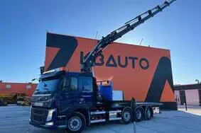 For sale used vehicle Volvo FM 460 8x2*6 HIAB 302E-6 / PLATFORM L=6720 mm, 2017, 302 018 km, 345 kW, diesel, automatic, YV2XTY0F8HA811825