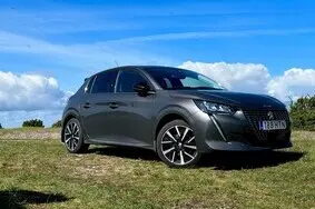 For sale used car Peugeot 208, 2022, 24 500 km, 1.2, 74 kW, petrol, automatic, front-wheel drive, 188HTN, VR3UPHNKSN5855577