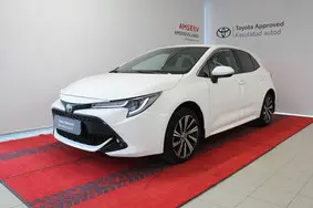 Продается подержанный автомобиль Toyota Corolla Active Plus Hybrid, 2022, 50 578 км, 1.8, 72 kW, гибрид, автомат, передний привод, 897FPX, SB1K93BE00E323755