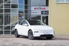 Продается подержанный автомобиль Tesla Model Y, 2025, 100 км, 179 kW, электричество, автомат, полный привод, XP7YGCEK0SB614690