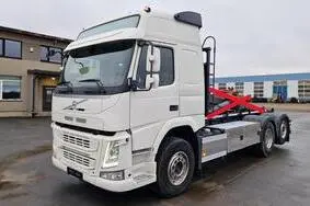 Продается подержанный vehicle Volvo FM460 6X2*4 chassis, 2016, 715 000 км, дизель, автомат, YV2XTY0C9GA788348