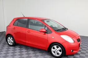 Müüa kasutatud auto Toyota Yaris, 2007, 133 000 km, 1.3, 64 kW, bensiin, manuaal, esivedu, 895AYS, VNKKL96390A188265