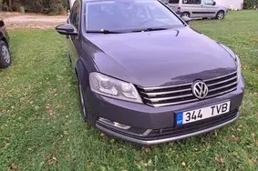 For sale used car Volkswagen Passat, 2013, 284 000 km, 2.0, 103 kW, diesel, manual, front-wheel drive, 344TVB, WVWZZZ3CZDE126676