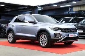 Продается подержанный автомобиль Volkswagen T-Roc, 2024, 158 км, 1.5, 110 kW, бензин, автомат, передний привод, 760RNC, WVGZZZA19SV020242