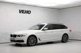 Продается подержанный автомобиль BMW 520 d Touring xDrive Sportline, 2020, 128 300 км, 2.0, 140 kW, гибрид, автомат, полный привод, 394PPR, WBA31DX07LCE75381