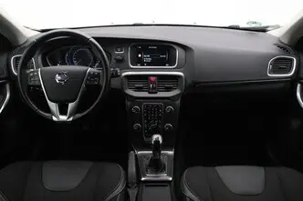 Volvo V40, 2.0, 140 kW, дизель, механическая, передний привод