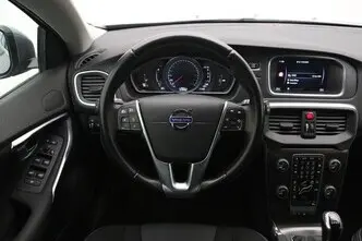 Volvo V40, 2.0, 140 kW, дизель, механическая, передний привод
