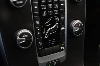 Volvo V40, 2.0, 140 kW, дизель, механическая, передний привод