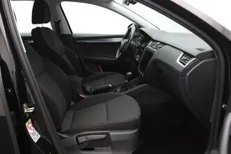 Škoda Octavia, 1.6, 85 kW, дизель, автомат, передний привод