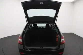 Škoda Octavia, 1.6, 85 kW, дизель, автомат, передний привод