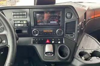 Mercedes-Benz Arocs 3263 8x4, 460 kW, дизель, автомат