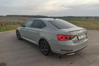 Škoda Superb, 2.0, 140 kW, бензин, автомат, передний привод