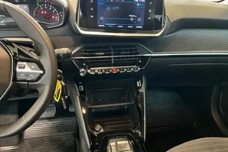 Peugeot 208, 1.2, 74 kW, bensiin, automaat, esivedu