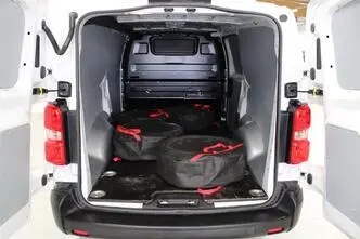 Citroën Jumpy, 100 kW, электричество, автомат, передний привод