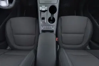Hyundai Kona, 100 kW, electric, automatic, front-wheel drive