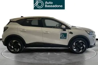 Renault Captur, 1.6, 105 kW, hybrid, automatic, front-wheel drive
