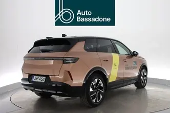 Opel Grandland, 157 kW, elekter, automaat, esivedu