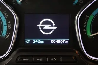 Opel Vivaro, 100 kW, электричество, автомат, передний привод