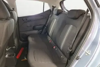 Hyundai i10, 1.0, 46 kW, бензин, механическая, передний привод
