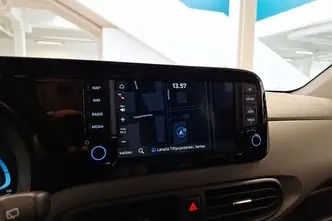 Hyundai i10, 1.0, 46 kW, бензин, механическая, передний привод