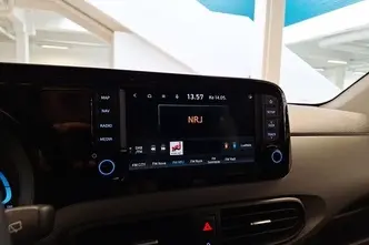 Hyundai i10, 1.0, 46 kW, бензин, механическая, передний привод