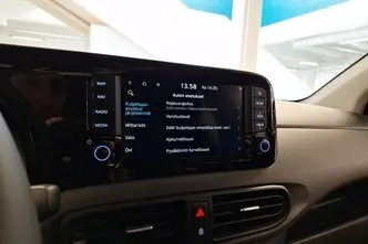 Hyundai i10, 1.0, 46 kW, бензин, механическая, передний привод