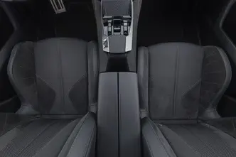 DS 4, 1.6, 165 kW, подключаемый гибрид, автомат, передний привод