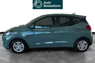 Hyundai i10, 1.0, 46 kW, бензин, механическая, передний привод