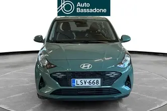 Hyundai i10, 1.0, 46 kW, бензин, механическая, передний привод