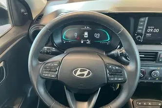 Hyundai i10, 1.0, 46 kW, бензин, механическая, передний привод