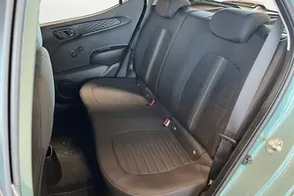 Hyundai i10, 1.0, 46 kW, бензин, механическая, передний привод