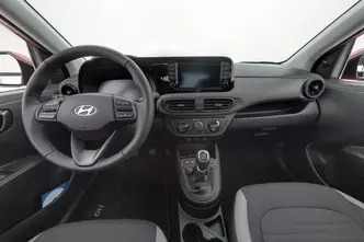 Hyundai i10, 1.0, 46 kW, бензин, механическая, передний привод