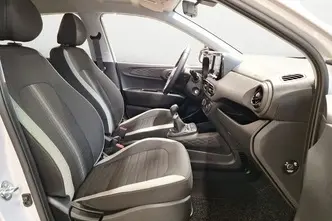 Hyundai i10, 1.0, 46 kW, бензин, механическая, передний привод