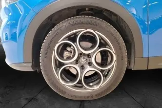 Alfa Romeo Tonale, 1.5, 96 kW, hybrid, automatic, front-wheel drive