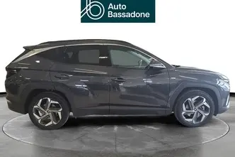 Hyundai Tucson, 1.6, 111 kW, hybrid, automatic, front-wheel drive