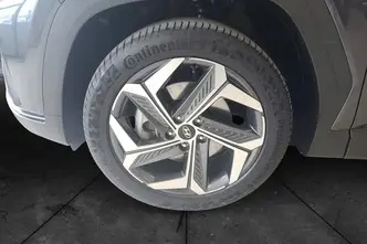 Hyundai Tucson, 1.6, 111 kW, hybrid, automatic, front-wheel drive